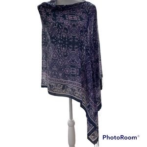 J Jill poncho Navy & purple asymmetrical Navy fringe 1 size fabric Model